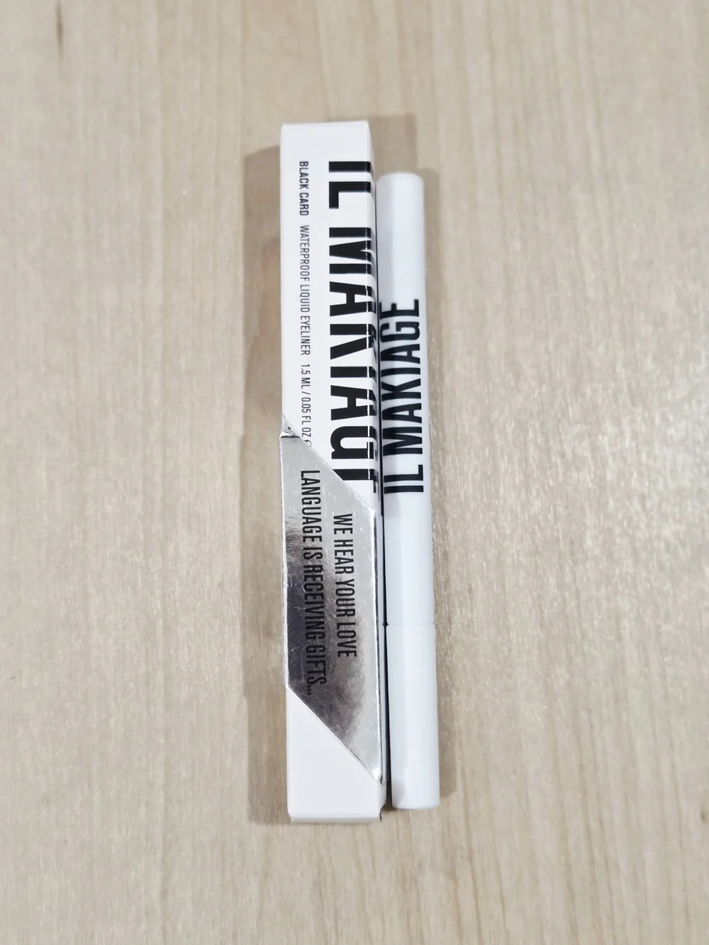 IL MAKIAGE Black Waterproof Liquid Eyeliner - Black Card